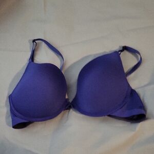 38 C Jessica Simpson pushup bra